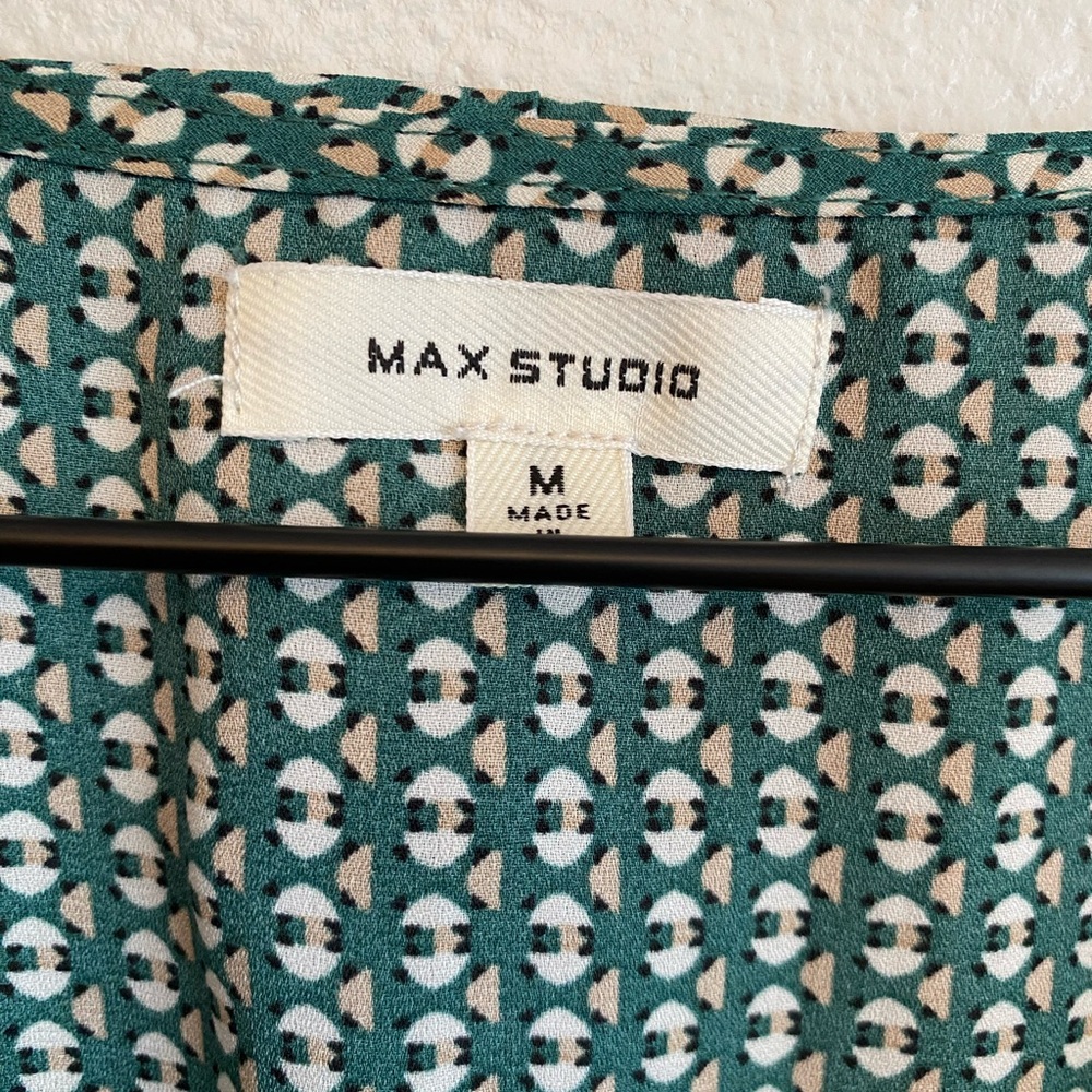 Max Studio Ruffle Front Top - Picture 8 of 11